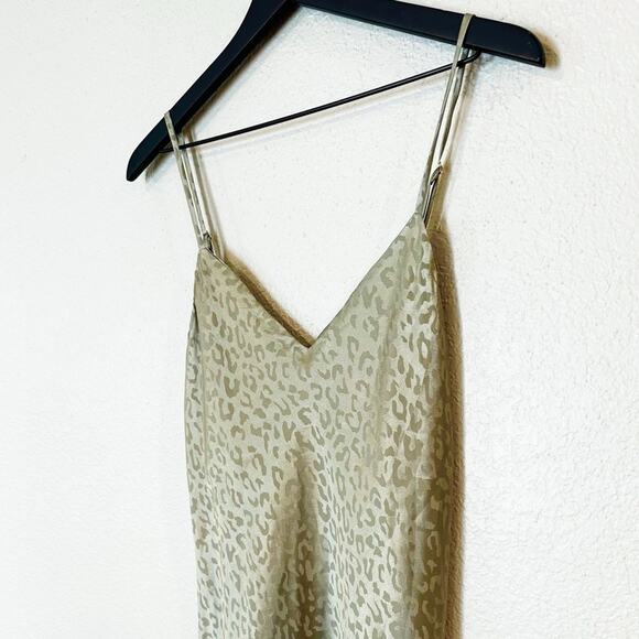 Show Me Your MuMu Zio Slip Midi Dress Sage Cheetah Size Medium - Picture 3 of 7